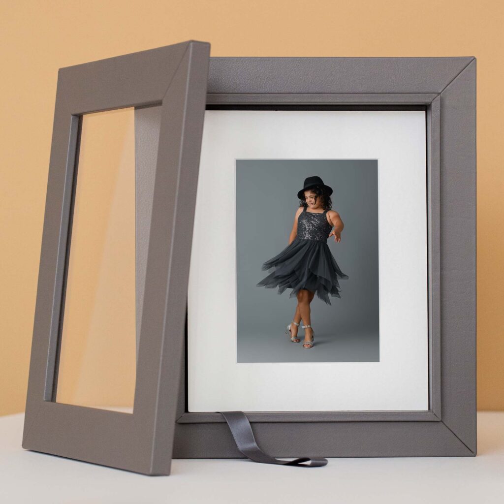 a portrait box makes a memorable gift | Lisa Maco Photography